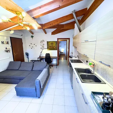 Apartment La 