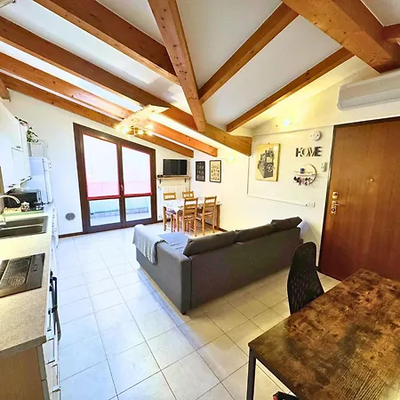 Apartment La 